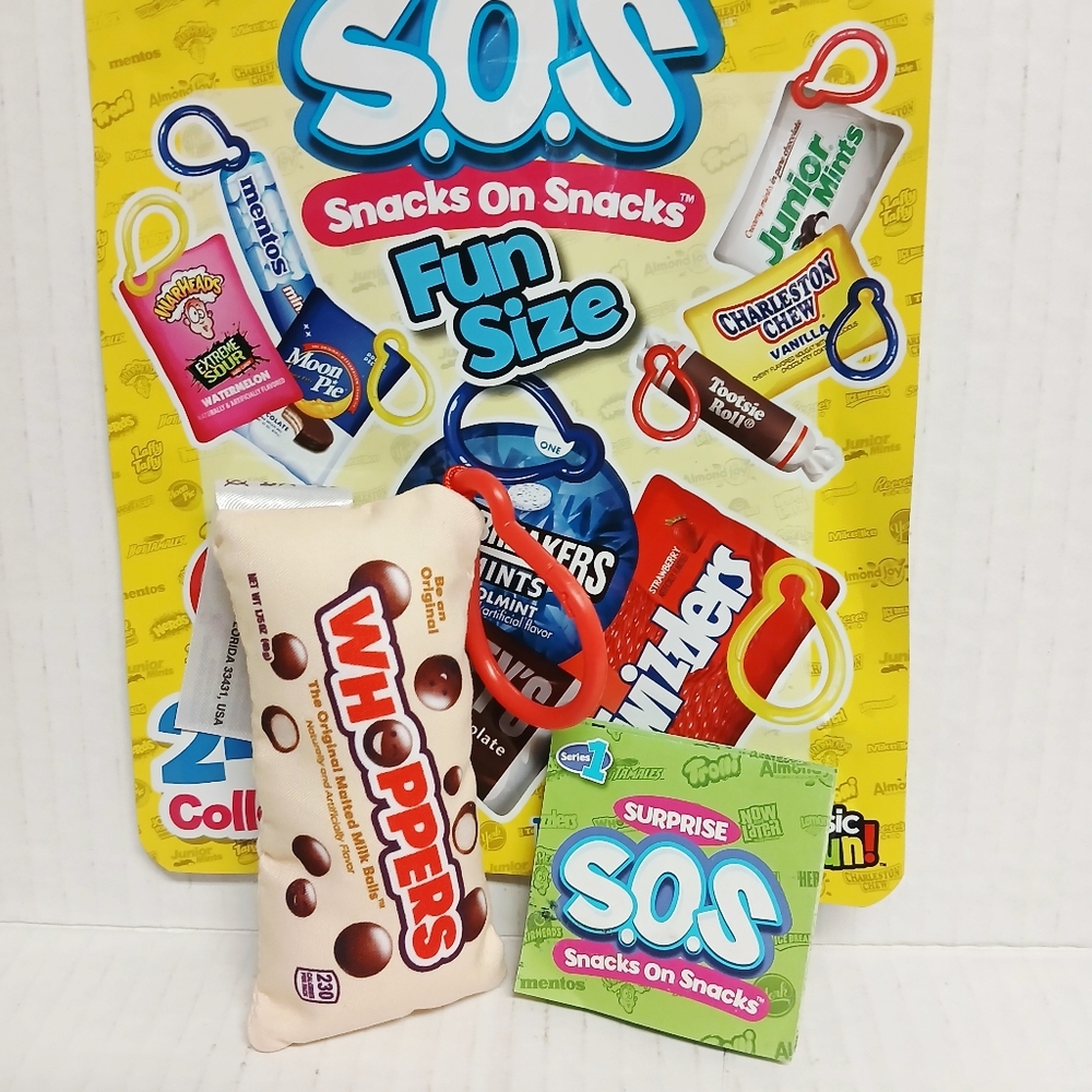 Snacks on Snacks Plush Candy Toy Clip (Whoppers)